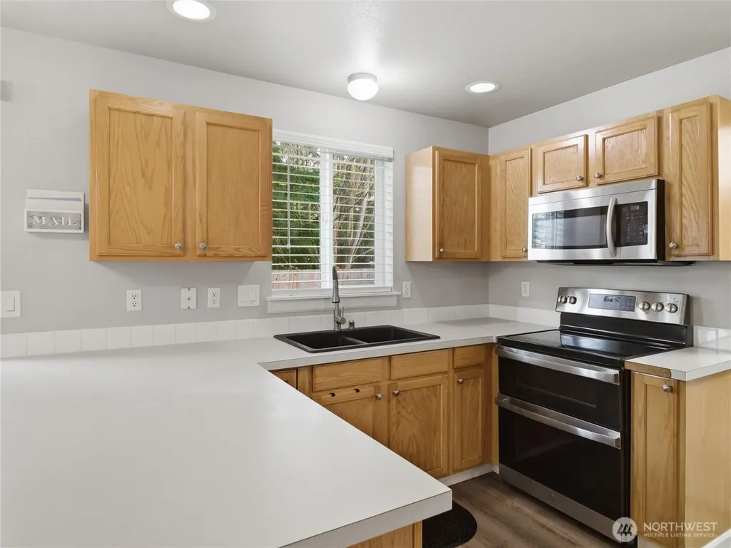 2214 179th Street Ct E Tacoma WA 98445