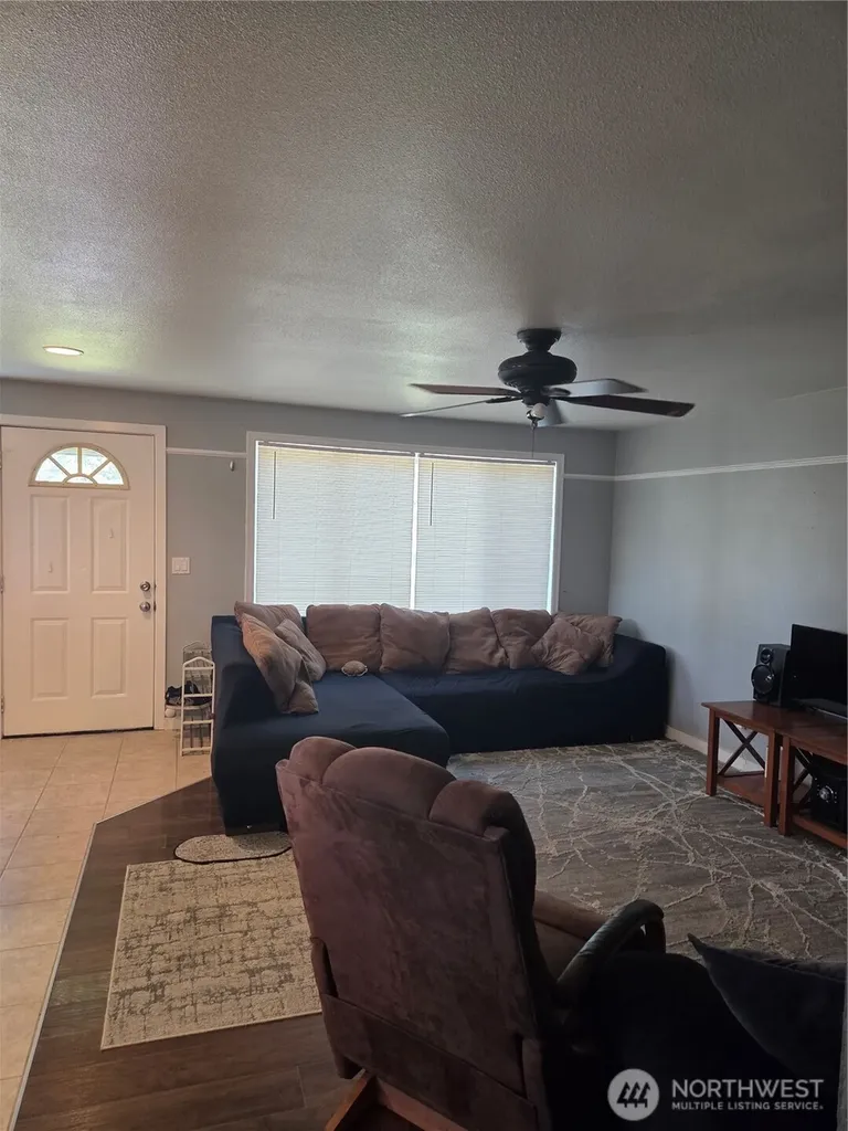 2000 E Highland Avenue Mount Vernon WA 98273