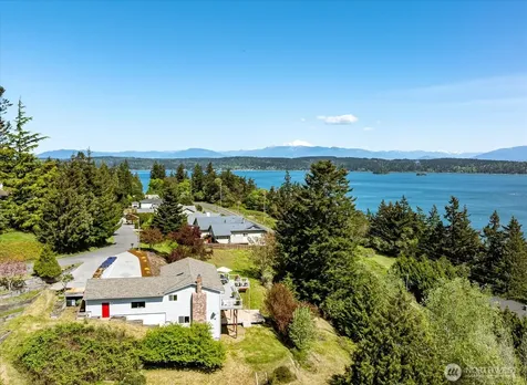 4444 Norris Lane Oak Harbor WA 98277