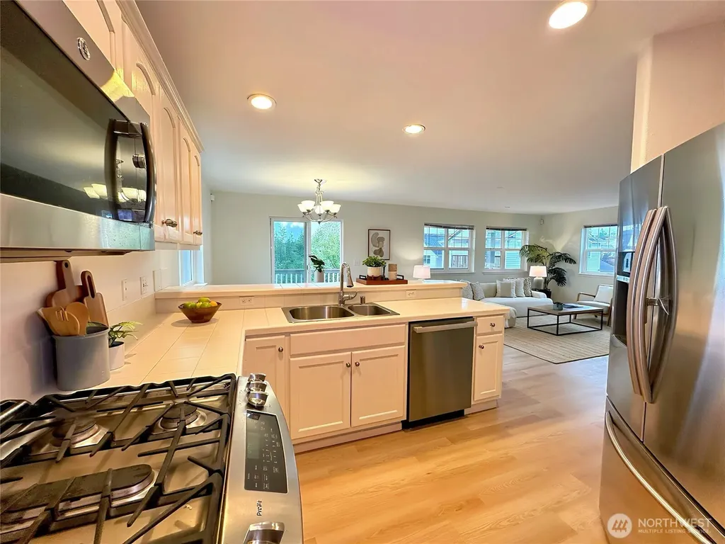 1228 113th Avenue SE Lake Stevens WA 98258