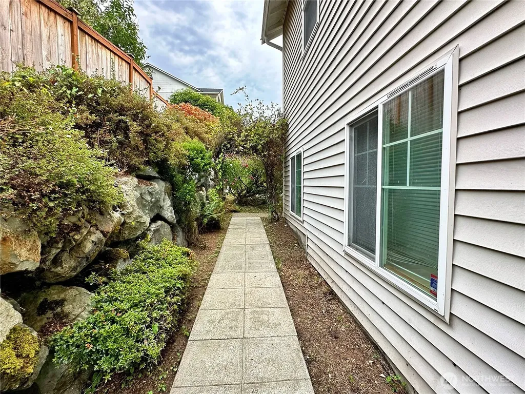 1228 113th Avenue SE Lake Stevens WA 98258