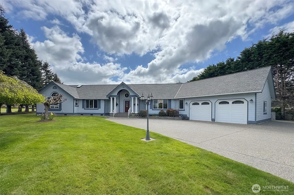 21 Donaper Road Sequim WA 98382