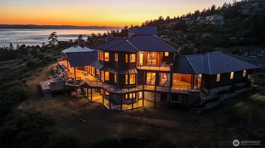 115 Clipper Way Friday Harbor WA 98250