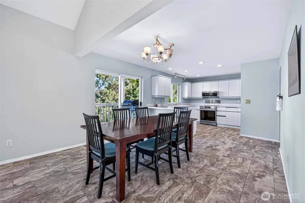 1704 Skyline Drive Wenatchee WA 98801