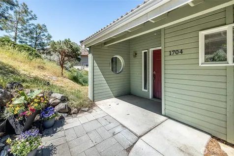 1704 Skyline Drive Wenatchee WA 98801