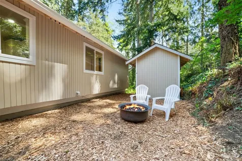 839 NE 200th Street Shoreline WA 98155