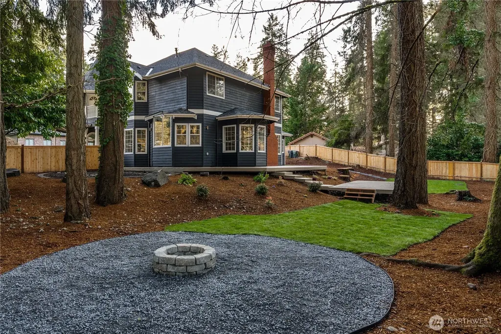 11215 Madera Circle SW Lakewood WA 98499