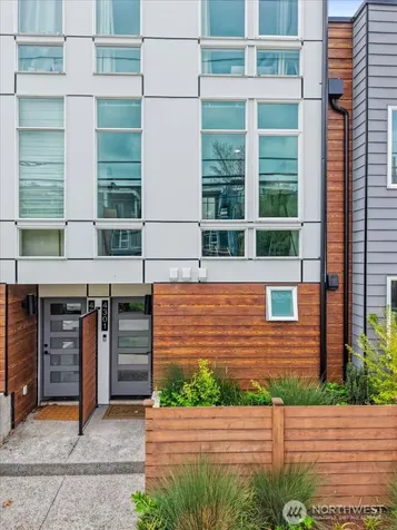 4301 26th Avenue SW Seattle WA 98106