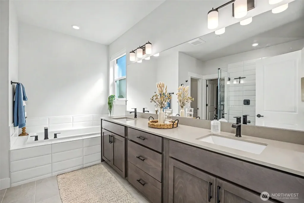 6410 213th Ave Court E Bonney Lake WA 98391