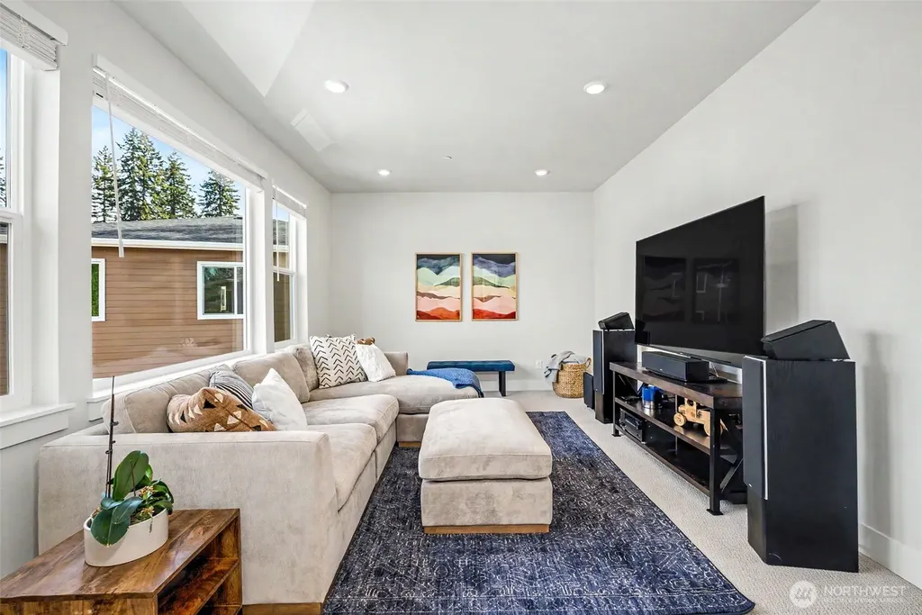 6410 213th Ave Court E Bonney Lake WA 98391