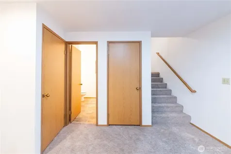 15307 15th Avenue NE Shoreline WA 98155