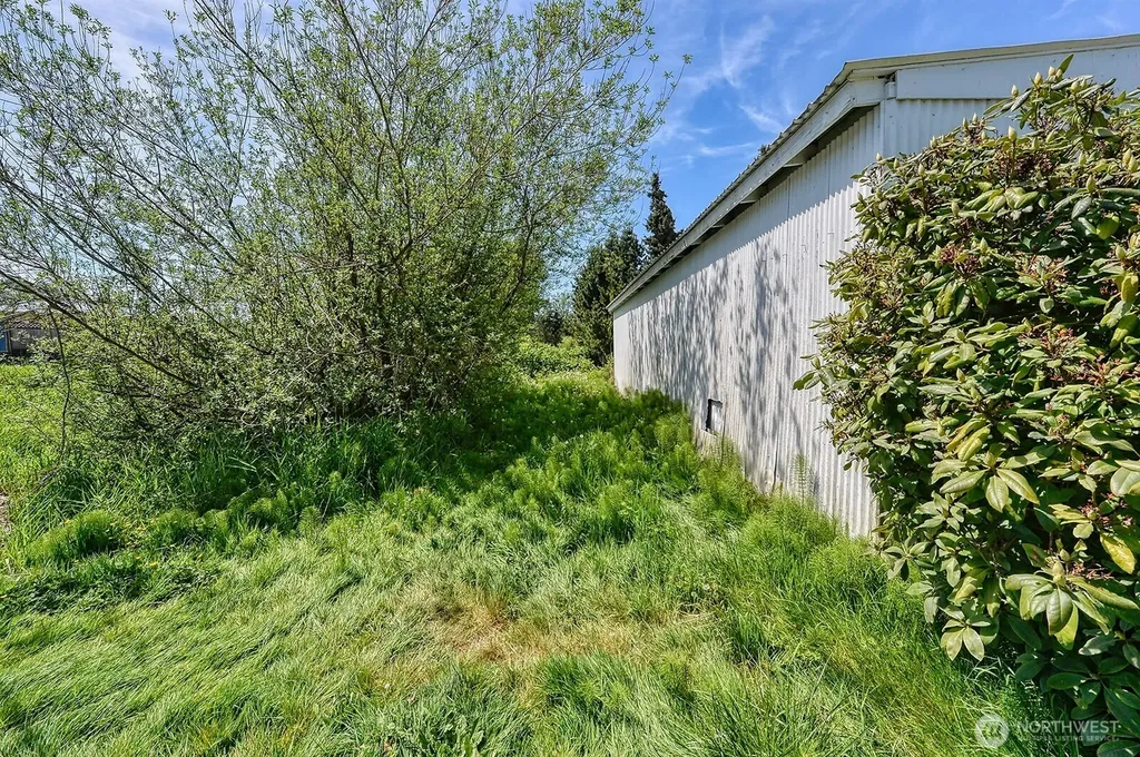 325 N Hawthorne Street Burlington WA 98233