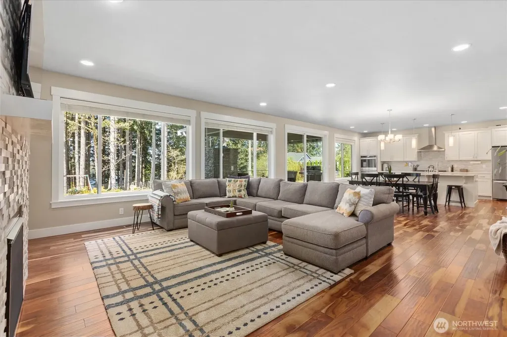 18602 55th Street SE Snohomish WA 98290