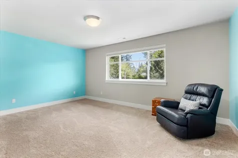 18602 55th Street SE Snohomish WA 98290