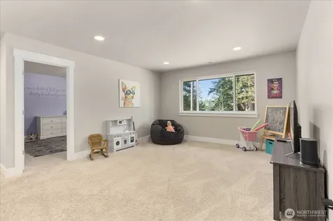 18602 55th Street SE Snohomish WA 98290