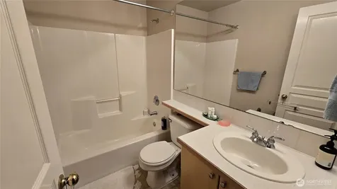 2628 139th Avenue SE Bellevue WA 98005