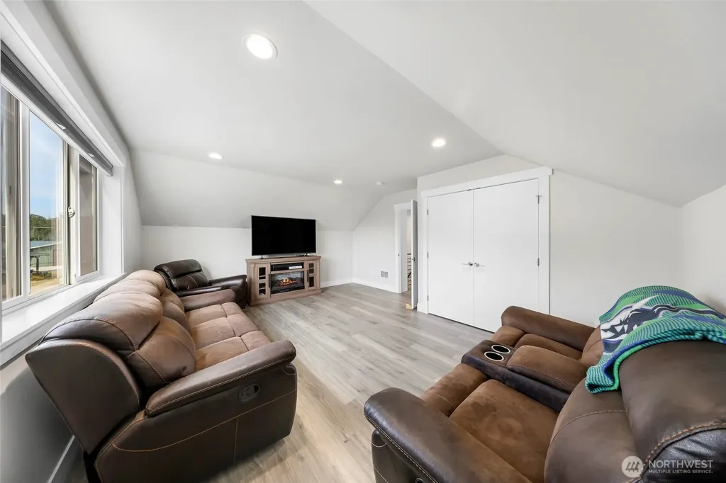 4123 Stuart Circle Ferndale WA 98248
