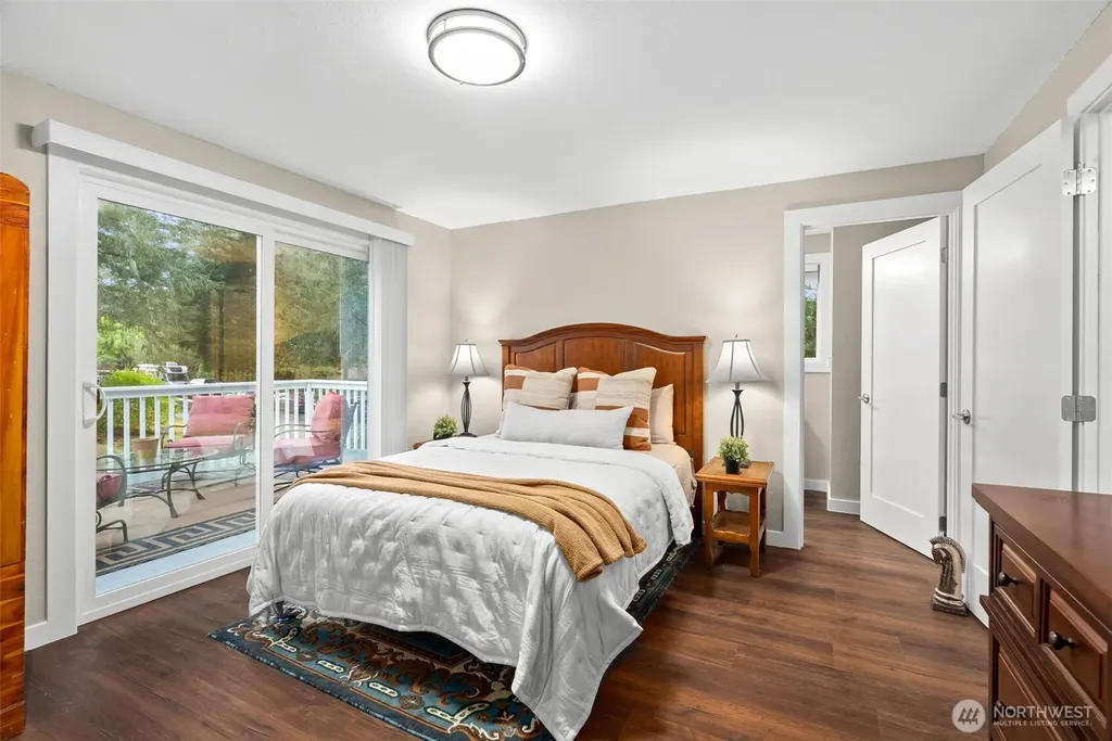 7041 67th Street NW Gig Harbor WA 98335