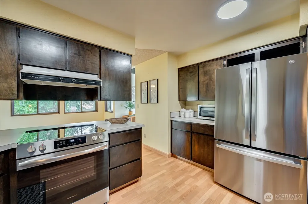 731 Carnine Road Castle Rock WA 98611