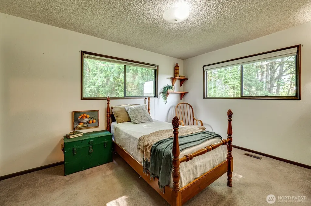 731 Carnine Road Castle Rock WA 98611