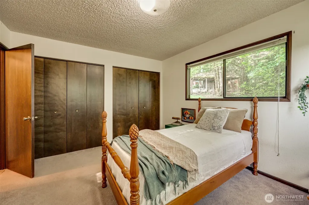 731 Carnine Road Castle Rock WA 98611
