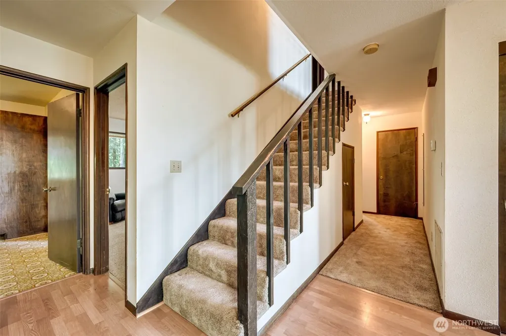 731 Carnine Road Castle Rock WA 98611