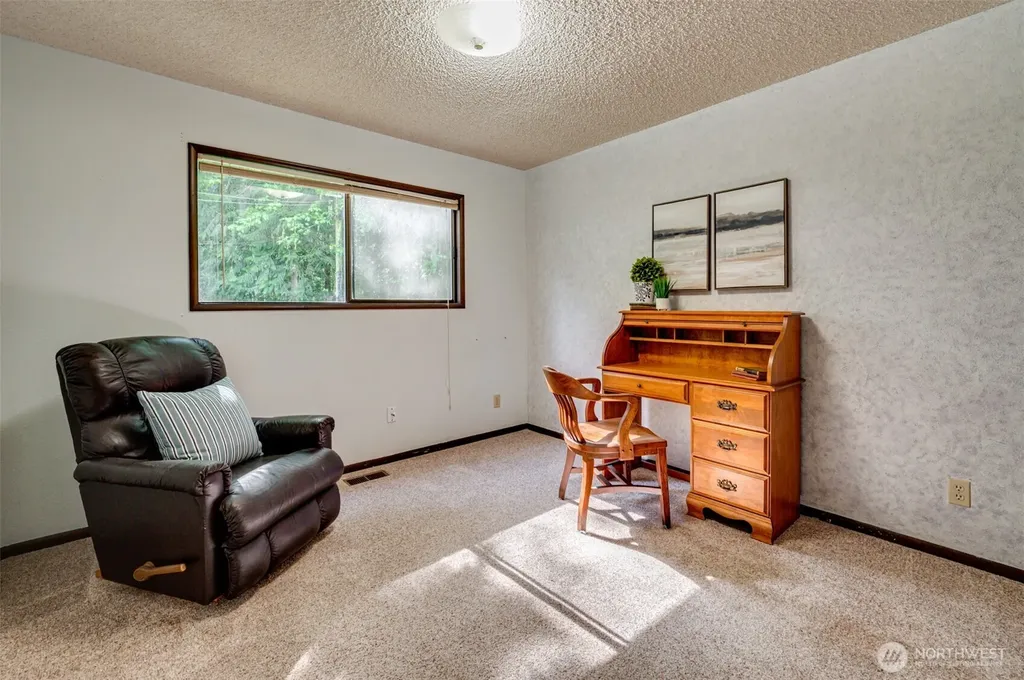 731 Carnine Road Castle Rock WA 98611