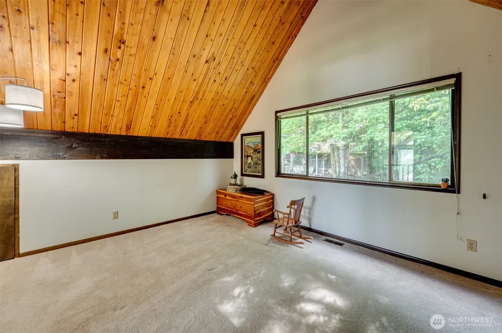 731 Carnine Road Castle Rock WA 98611