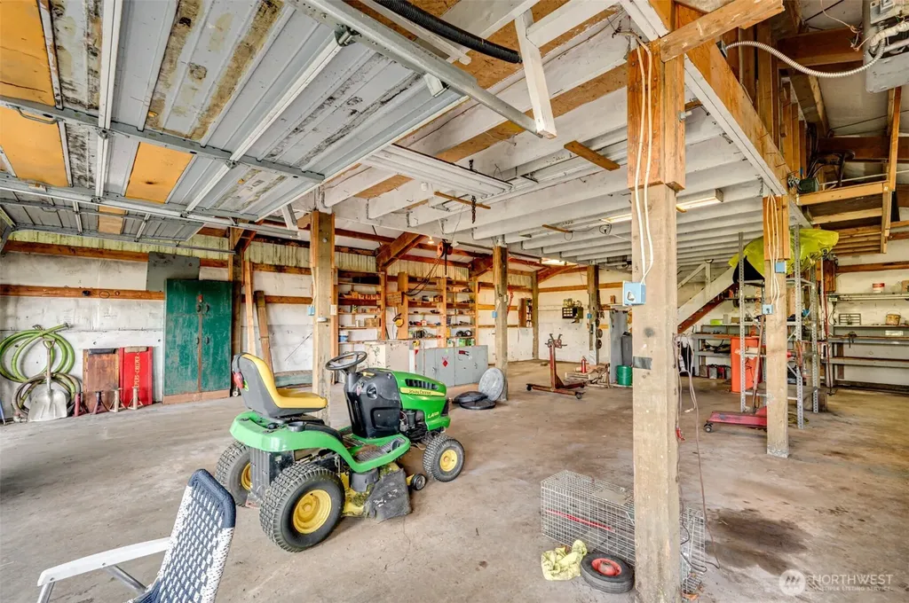731 Carnine Road Castle Rock WA 98611