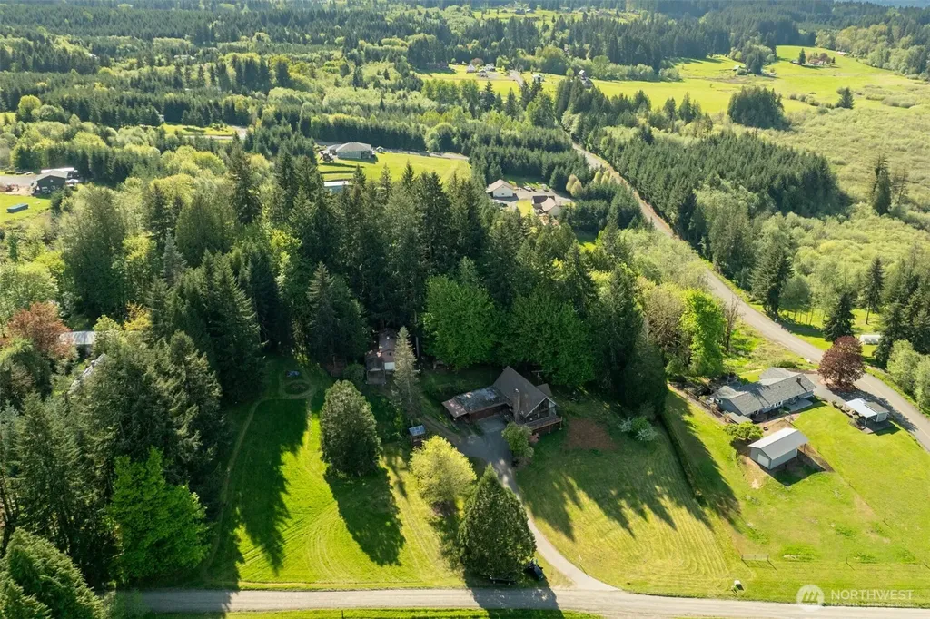 731 Carnine Road Castle Rock WA 98611