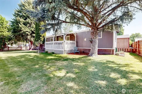968 NE Empire Street College Place WA 99324
