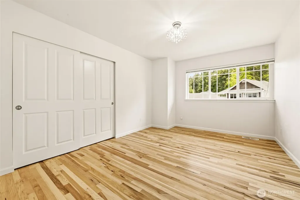 5814 61st Avenue W University Place WA 98467