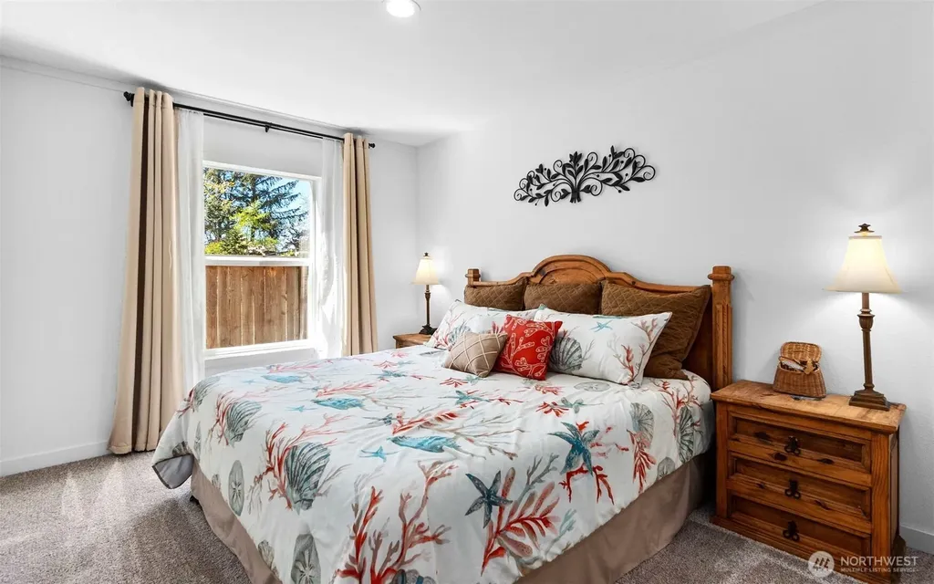 502 W Grant Westport WA 98595
