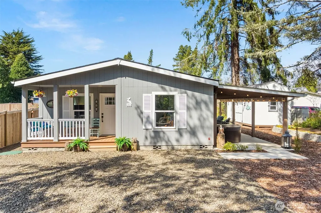 502 W Grant Westport WA 98595