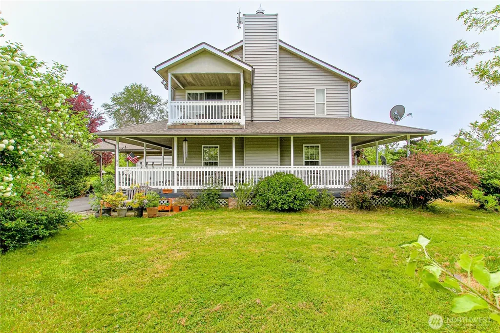 103 W Little Island Road Cathlamet WA 98612
