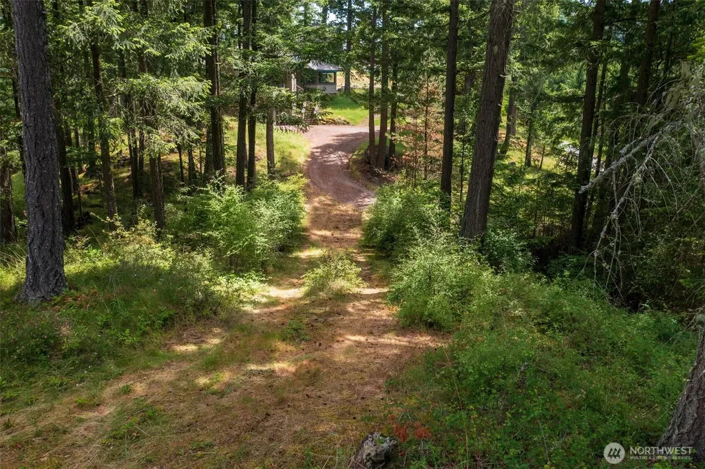 1700 Mountain Crest Orcas Island WA 98245