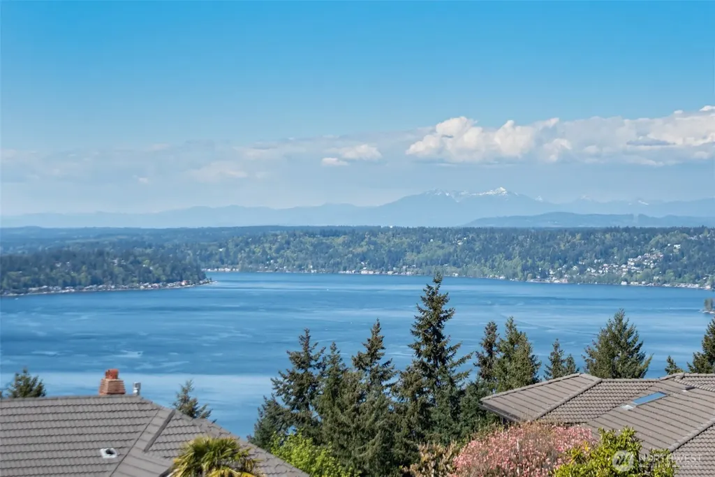 4411 170th Avenue SE Bellevue WA 98006