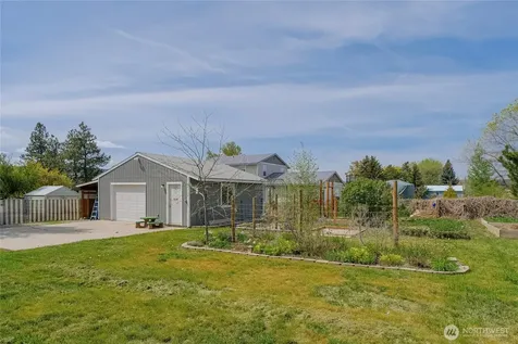 316 S Columbia Avenue Waterville WA 98858