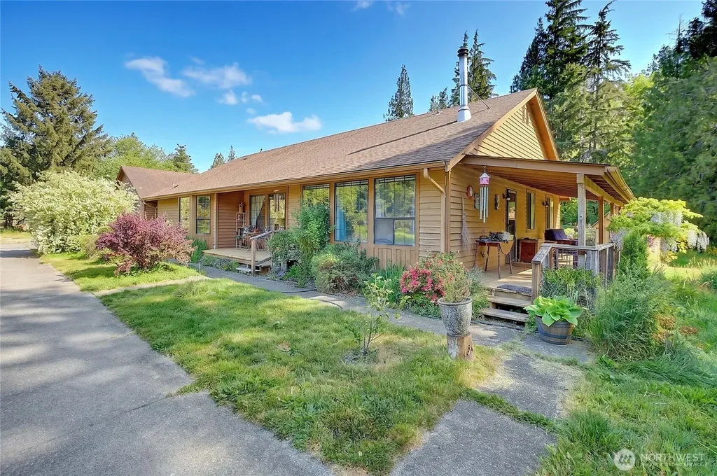 30520 379th Avenue NE Arlington WA 98223