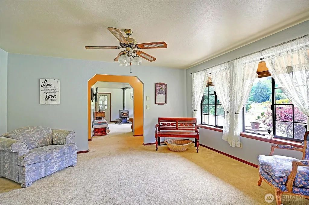 30520 379th Avenue NE Arlington WA 98223