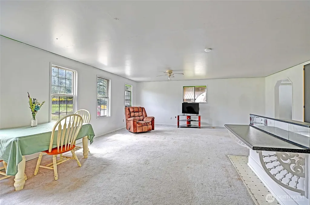 30520 379th Avenue NE Arlington WA 98223