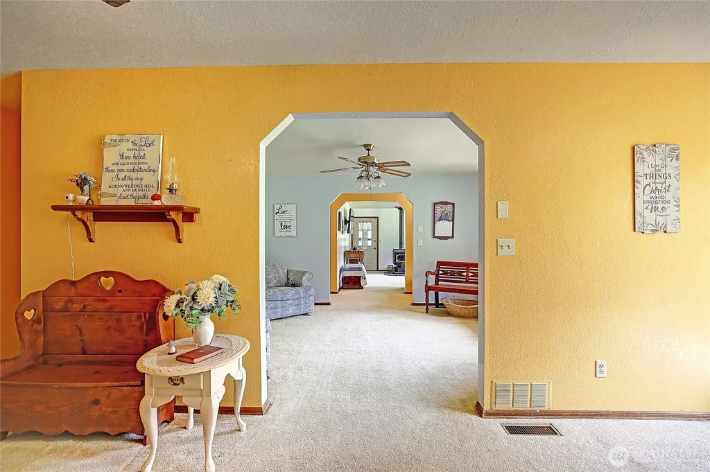 30520 379th Avenue NE Arlington WA 98223