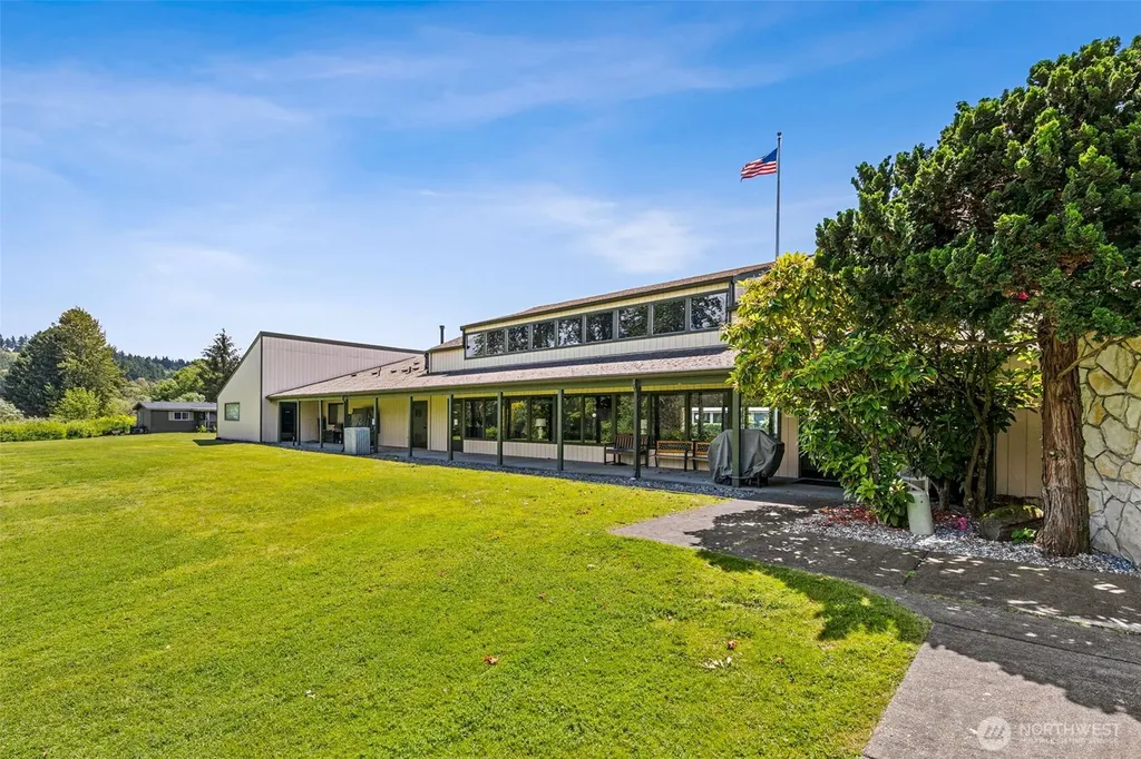 3611 I Street NE Auburn WA 98002