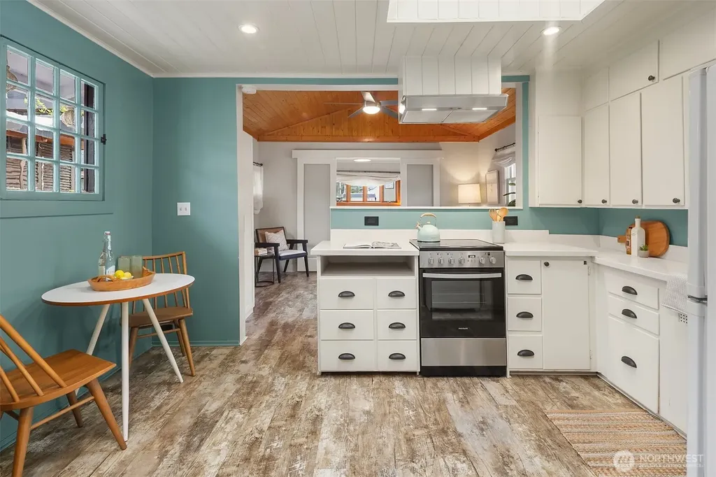 2818 Boyer Avenue E Seattle WA 98102