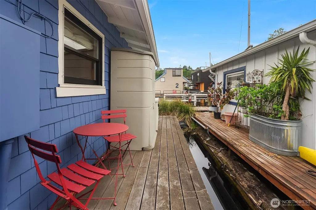 2818 Boyer Avenue E Seattle WA 98102