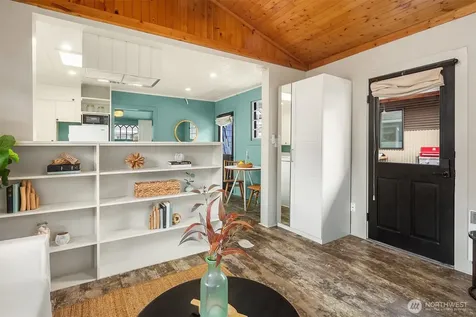 2818 Boyer Avenue E Seattle WA 98102
