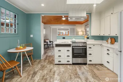 2818 Boyer Avenue E Seattle WA 98102