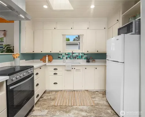 2818 Boyer Avenue E Seattle WA 98102