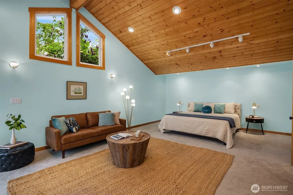 13725 SW Pohl Road Vashon WA 98070