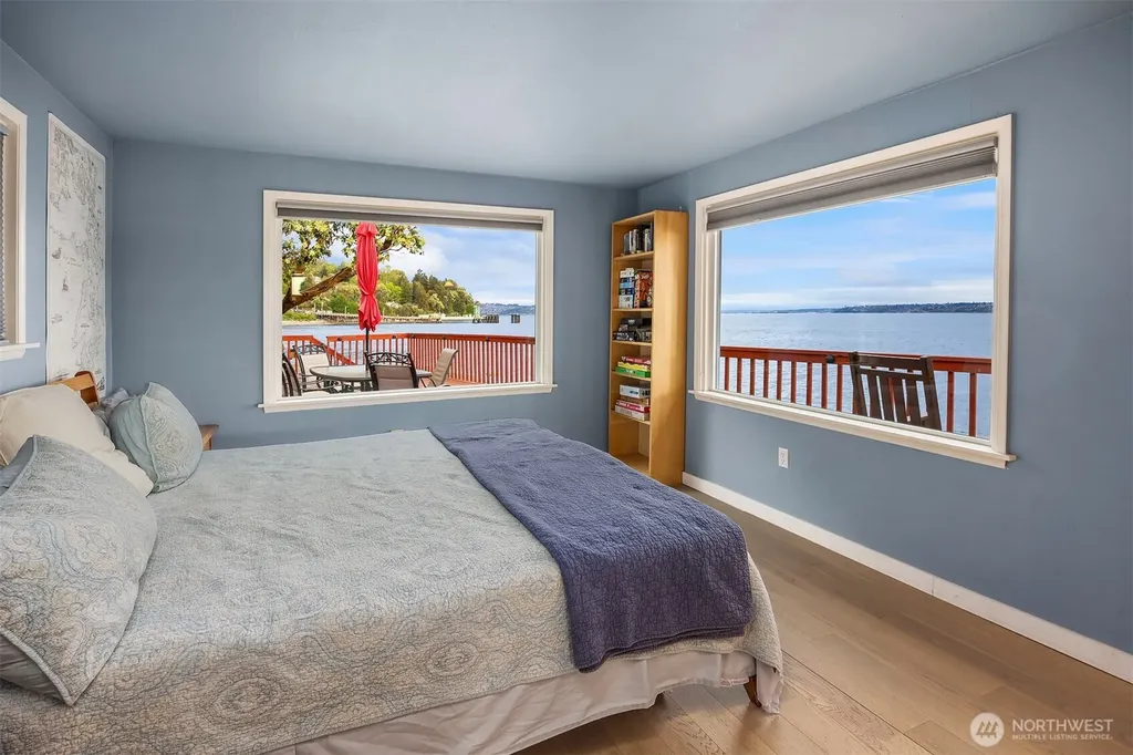 13725 SW Pohl Road Vashon WA 98070